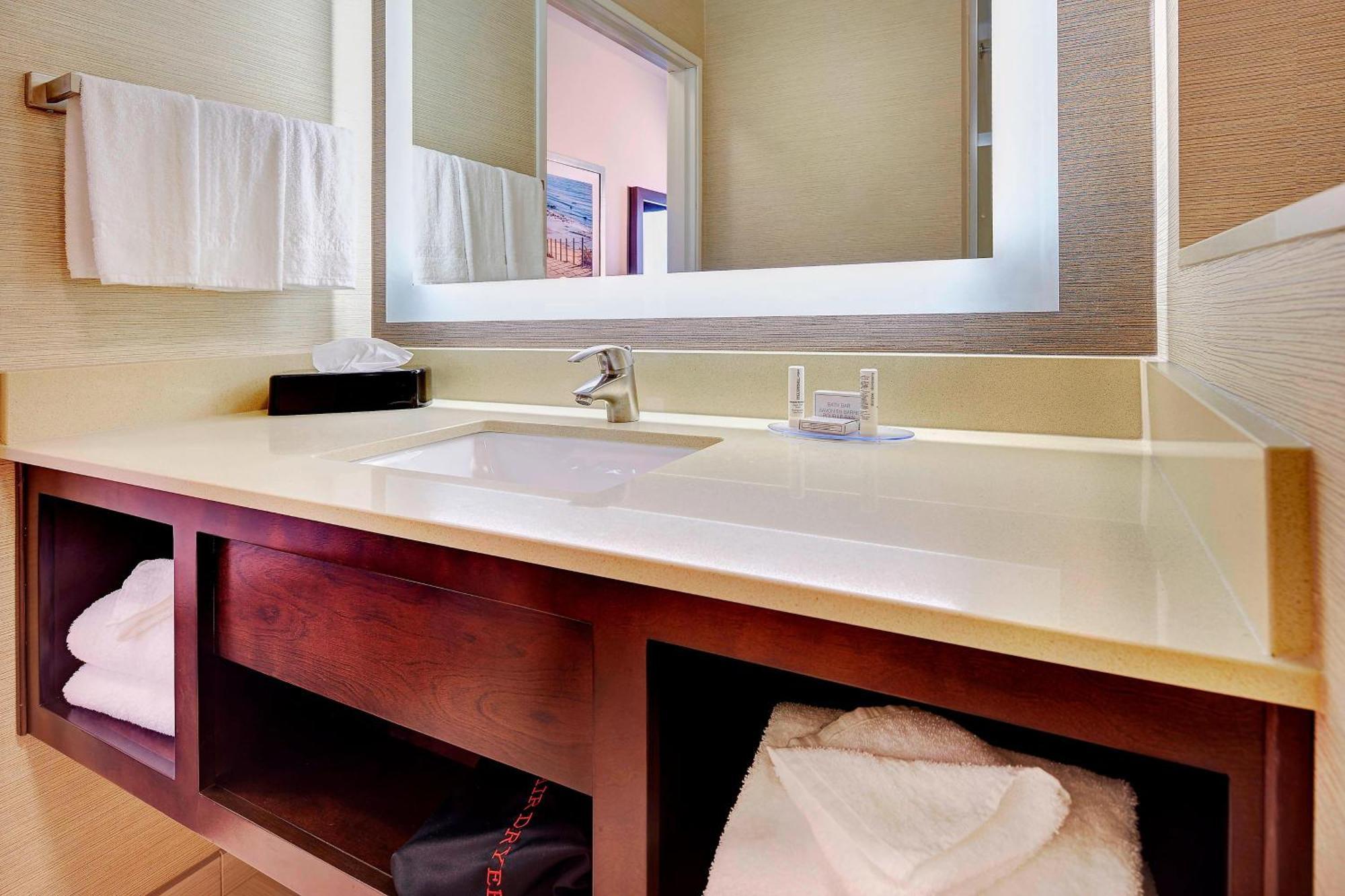 Fairfield Inn & Suites By Marriott San Diego Карлсбад Екстер'єр фото