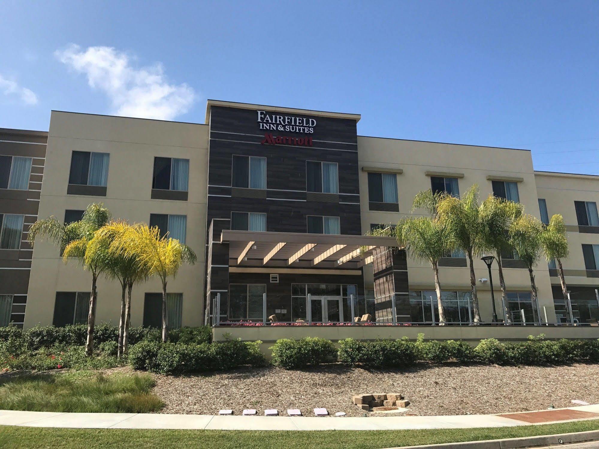 Fairfield Inn & Suites By Marriott San Diego Карлсбад Екстер'єр фото